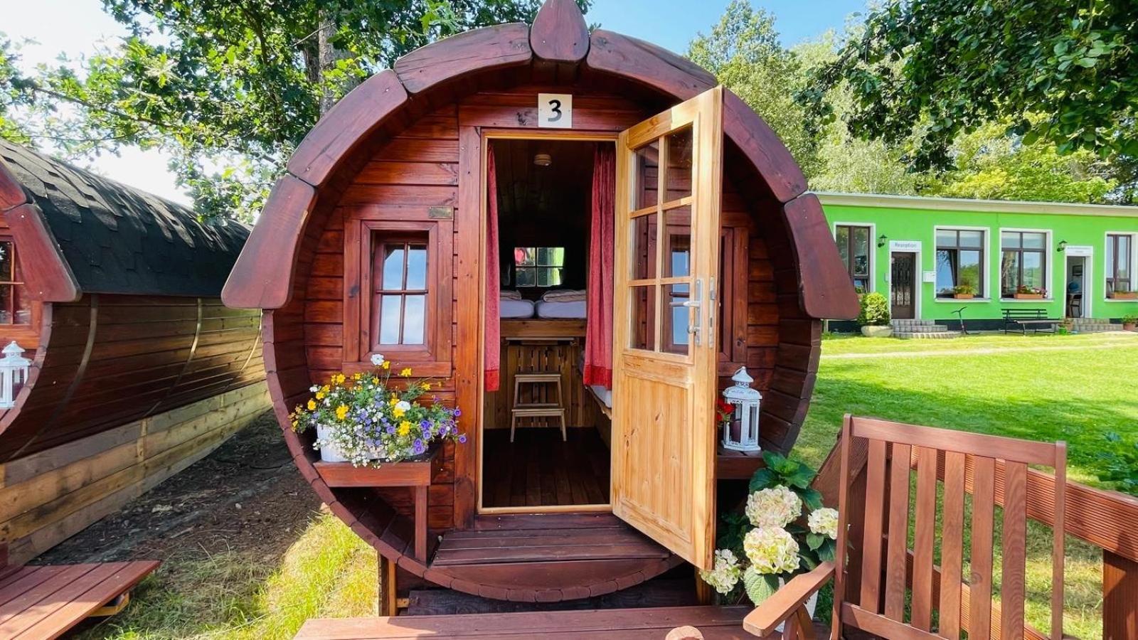 Campingfass Mit Panoramaterrasse Langenbernsdorf Eksteriør billede